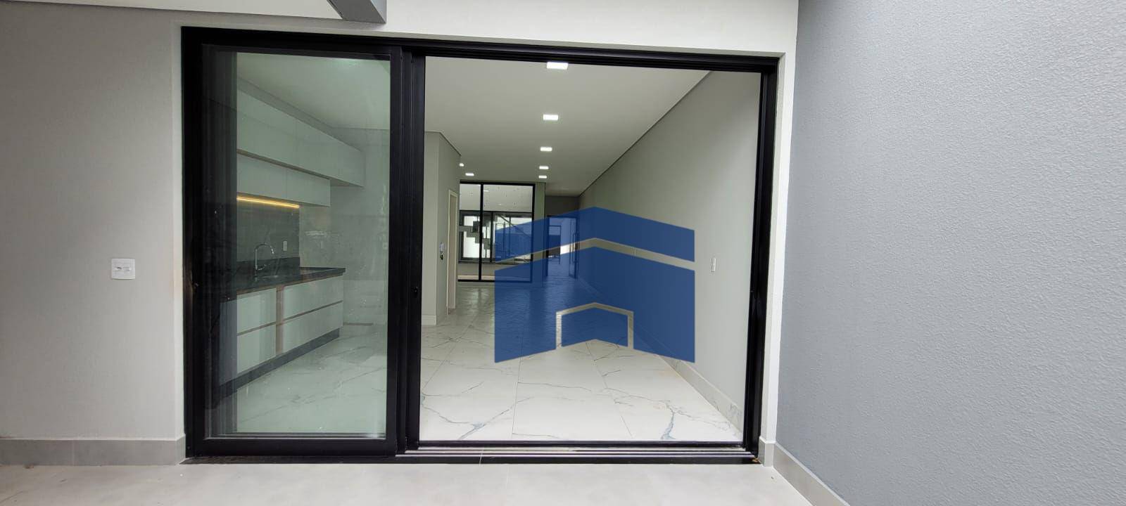 Sobrado à venda com 3 quartos, 206m² - Foto 11