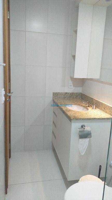 Apartamento à venda com 1 quarto, 41m² - Foto 10