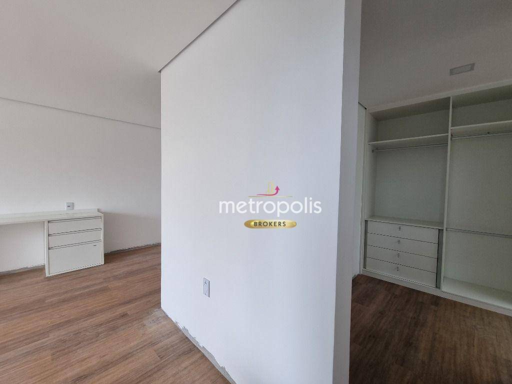 Sobrado à venda com 4 quartos, 700m² - Foto 29