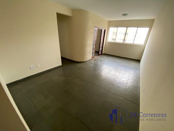 Apartamento à venda com 3 quartos, 98m² - Foto 2