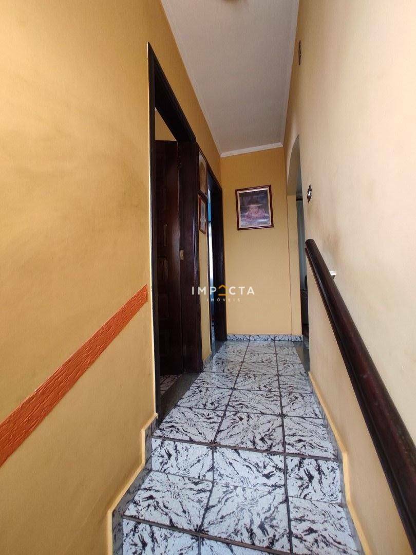 Casa à venda com 3 quartos, 169m² - Foto 13