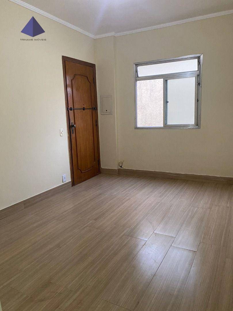 Apartamento à venda com 3 quartos, 118m² - Foto 1