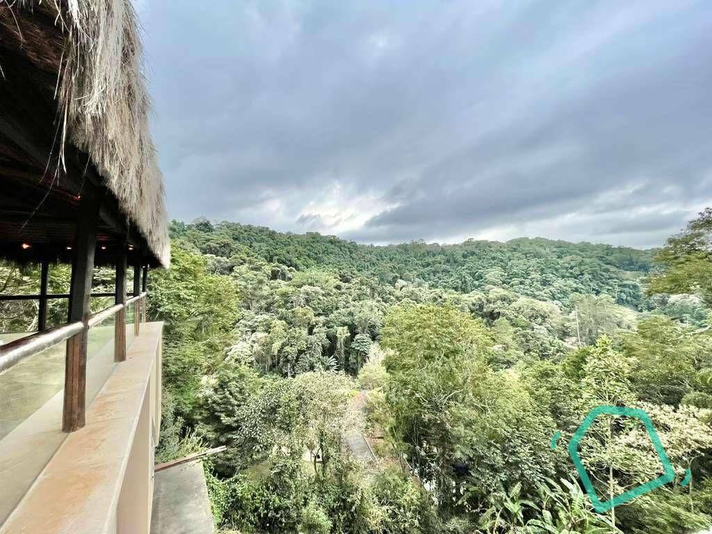 Casa de Condomínio à venda com 4 quartos, 1634m² - Foto 9