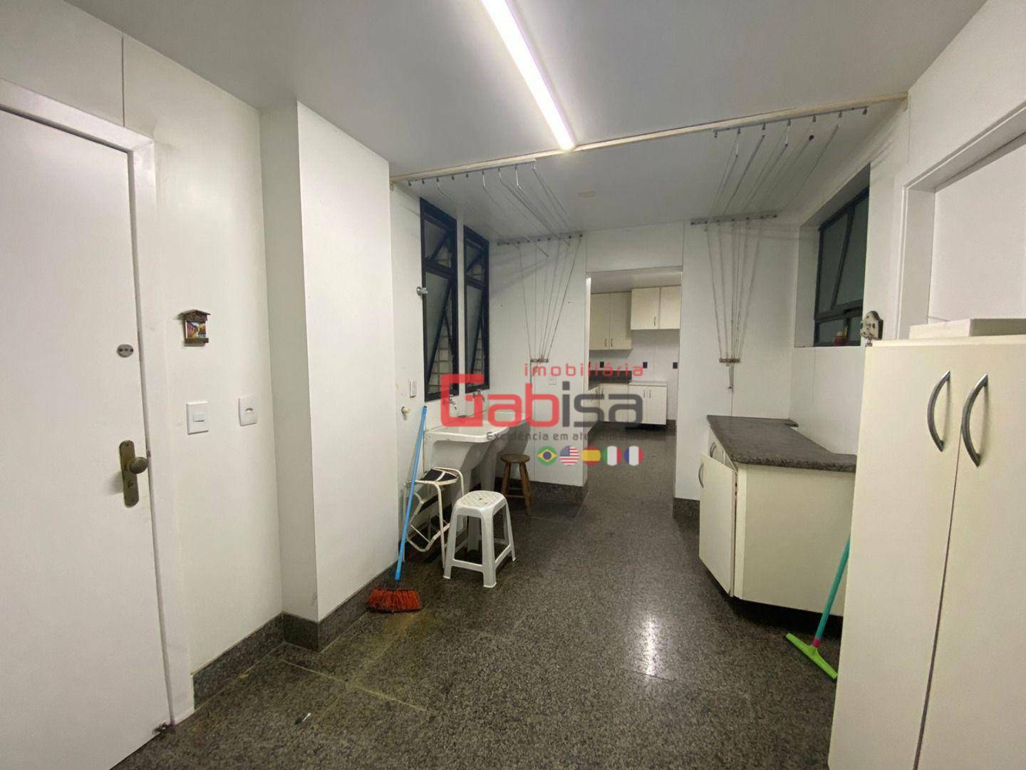 Apartamento à venda com 4 quartos, 180m² - Foto 9