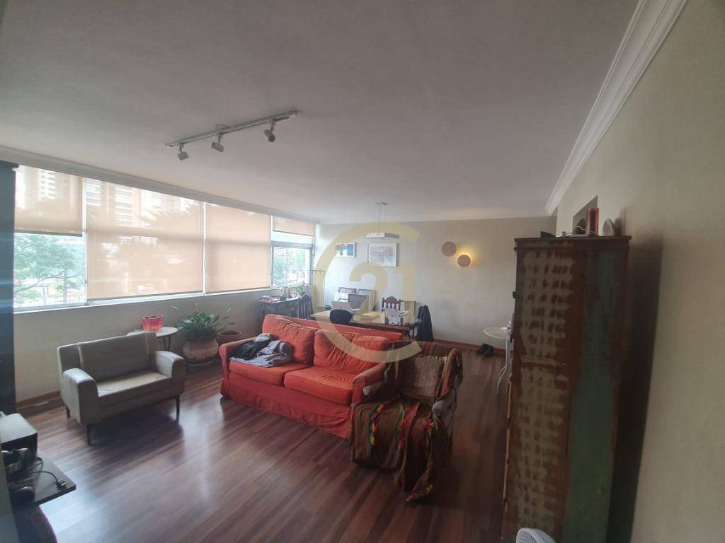 Apartamento à venda com 3 quartos, 110m² - Foto 3