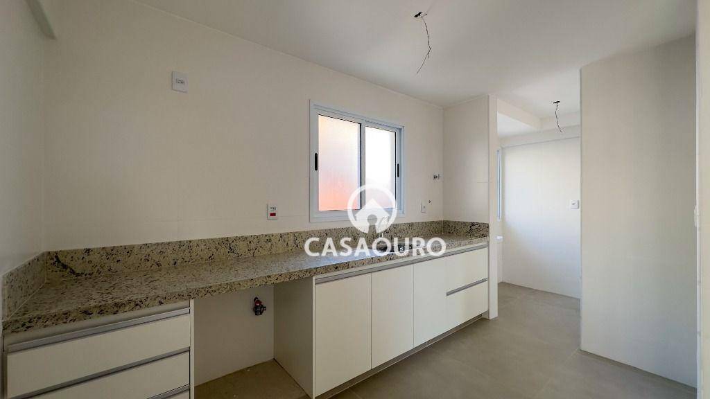 Apartamento à venda com 2 quartos, 62m² - Foto 5