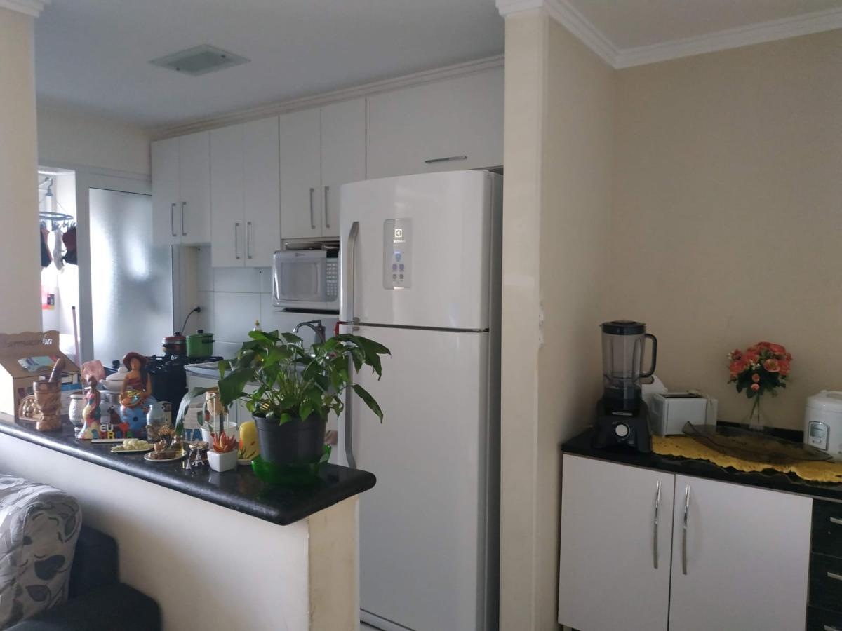 Apartamento à venda com 2 quartos, 52m² - Foto 2