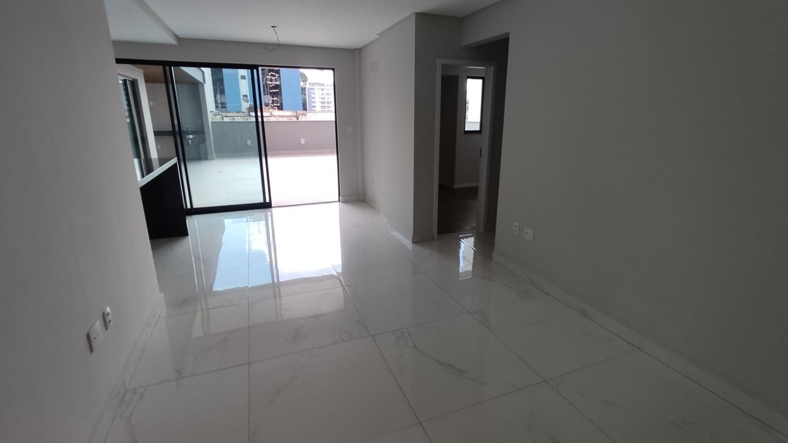 Apartamento à venda com 2 quartos, 151m² - Foto 9