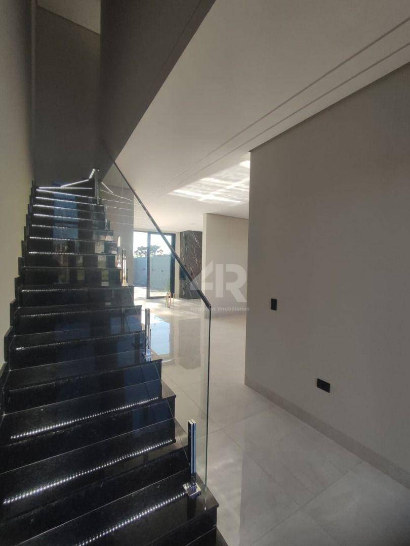 Sobrado à venda com 3 quartos, 177m² - Foto 4