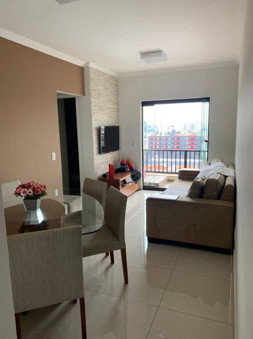 Apartamento para alugar com 2 quartos, 50m² - Foto 8