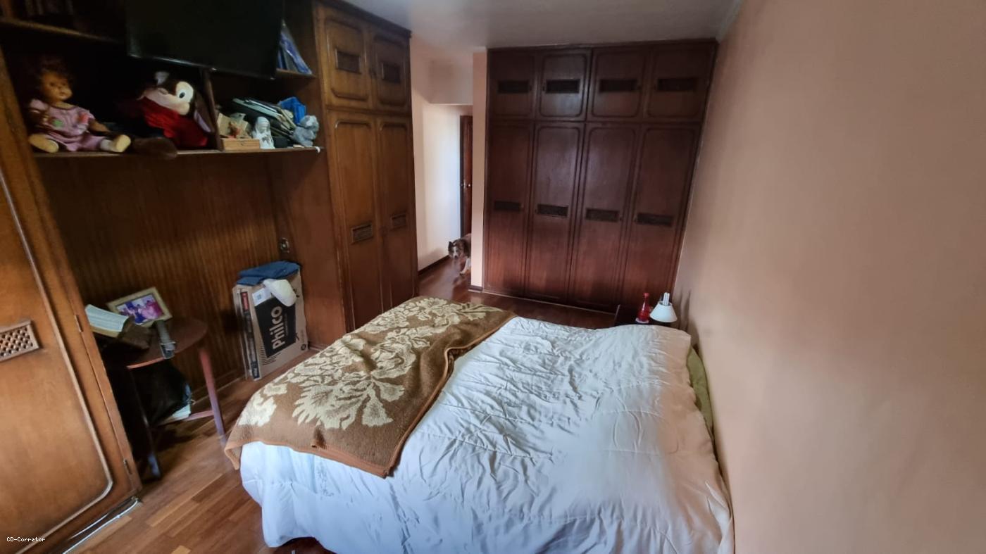 Casa à venda com 2 quartos, 140m² - Foto 17