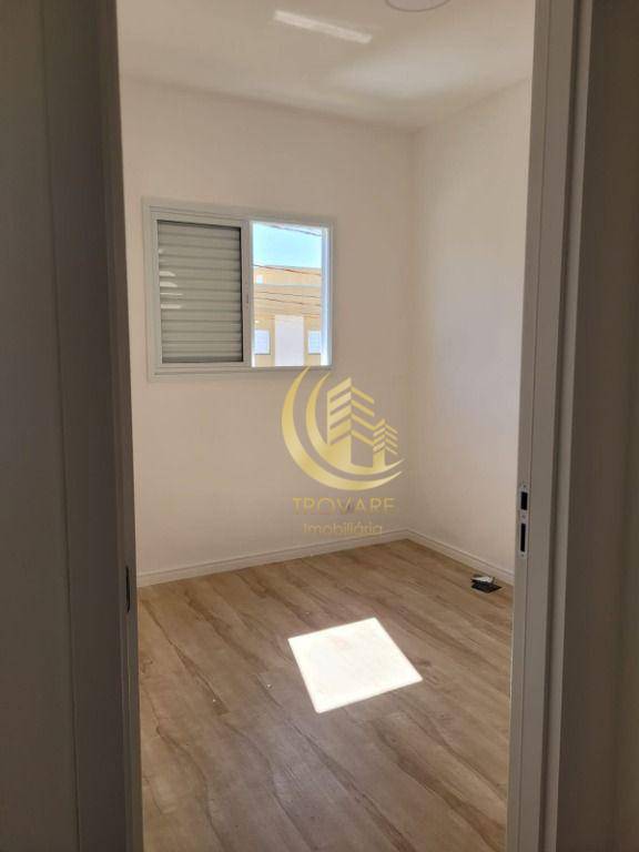 Casa de Condomínio para alugar com 3 quartos, 93m² - Foto 11