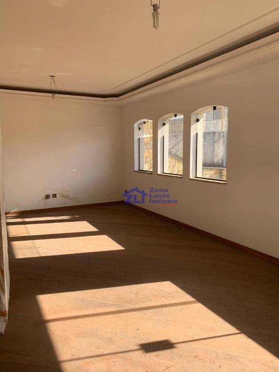 Sobrado à venda com 4 quartos, 240m² - Foto 15