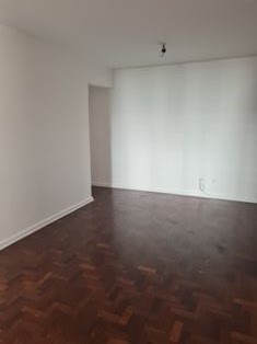 Apartamento à venda com 2 quartos, 82m² - Foto 3