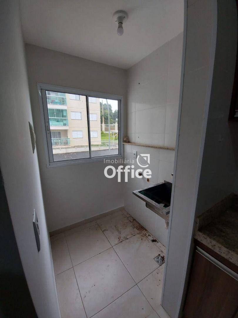 Apartamento para alugar com 2 quartos, 70m² - Foto 15