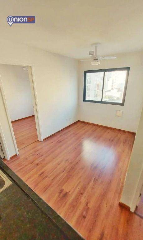 Apartamento à venda com 2 quartos, 33m² - Foto 4