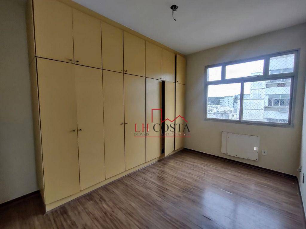 Apartamento à venda com 3 quartos, 135m² - Foto 24