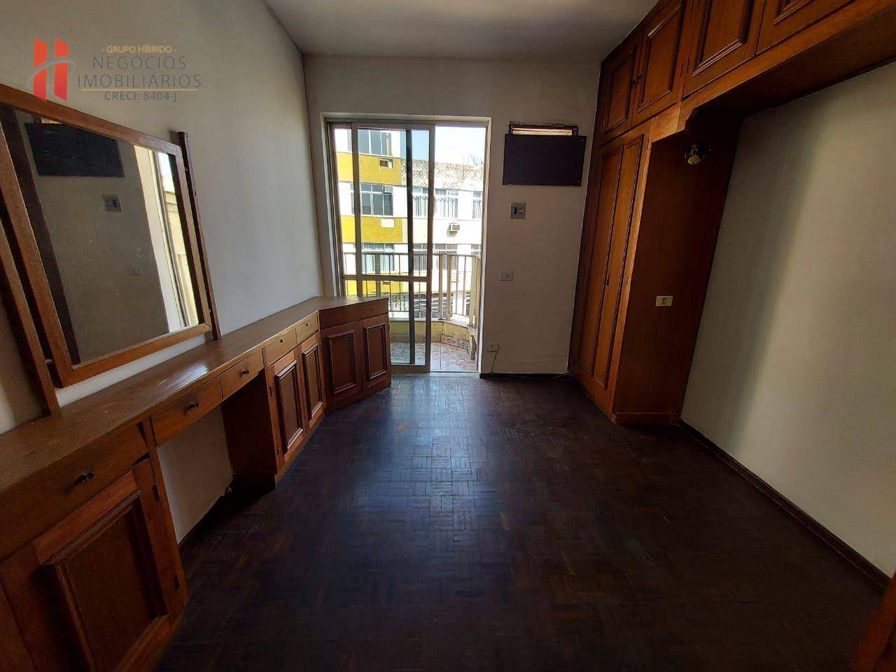 Apartamento à venda com 3 quartos, 120m² - Foto 28