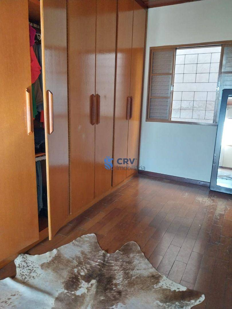 Sobrado à venda com 5 quartos, 250m² - Foto 19