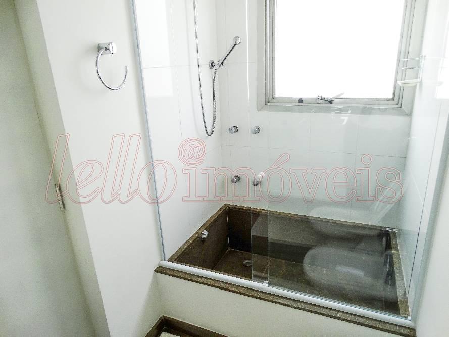 Apartamento para alugar com 2 quartos, 100m² - Foto 12