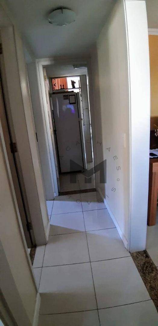 Apartamento à venda com 2 quartos, 71m² - Foto 6