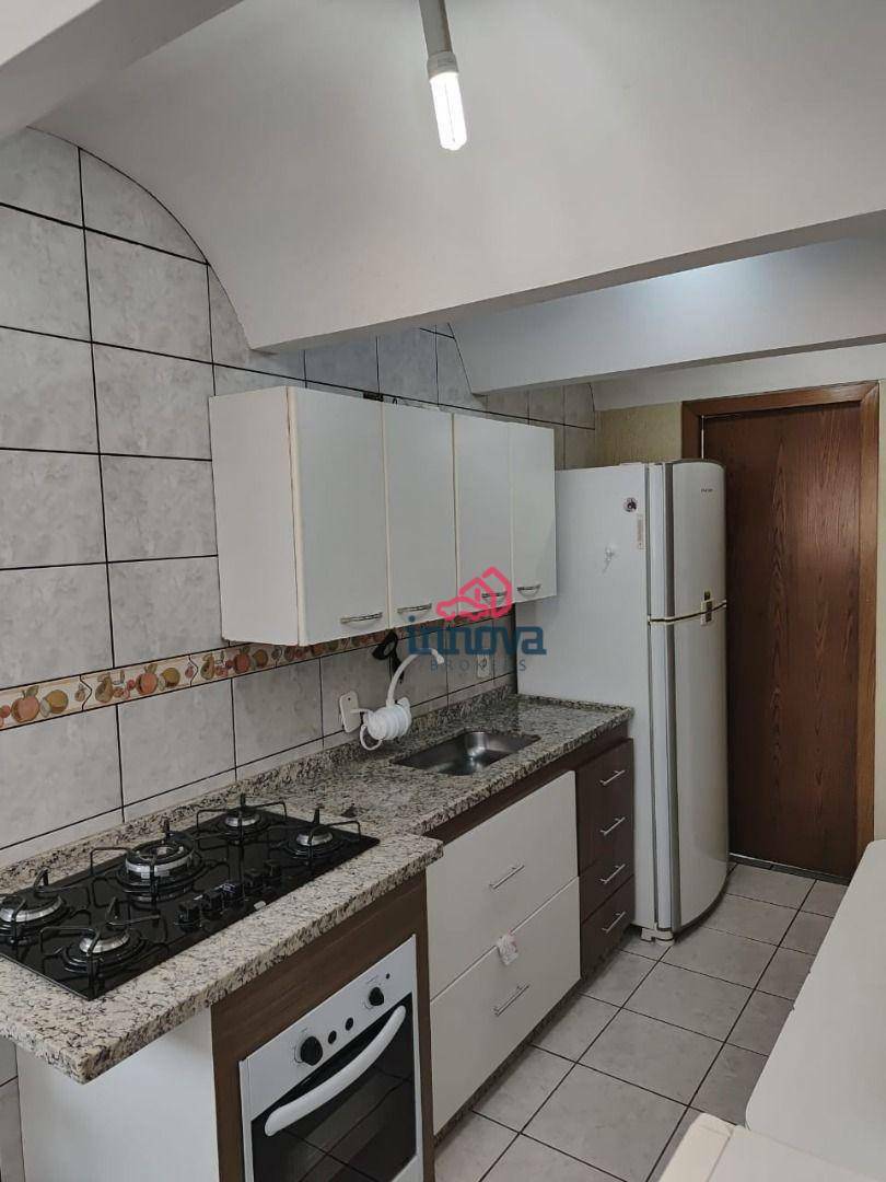 Apartamento à venda com 2 quartos, 62m² - Foto 5