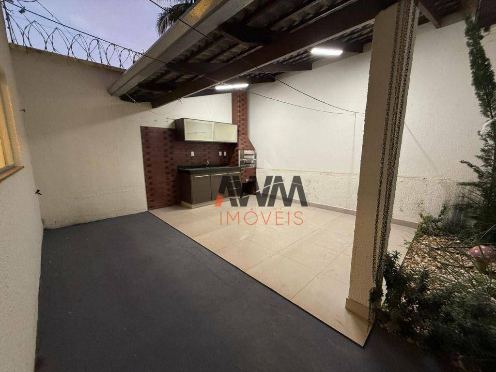 Casa à venda com 3 quartos, 120m² - Foto 17