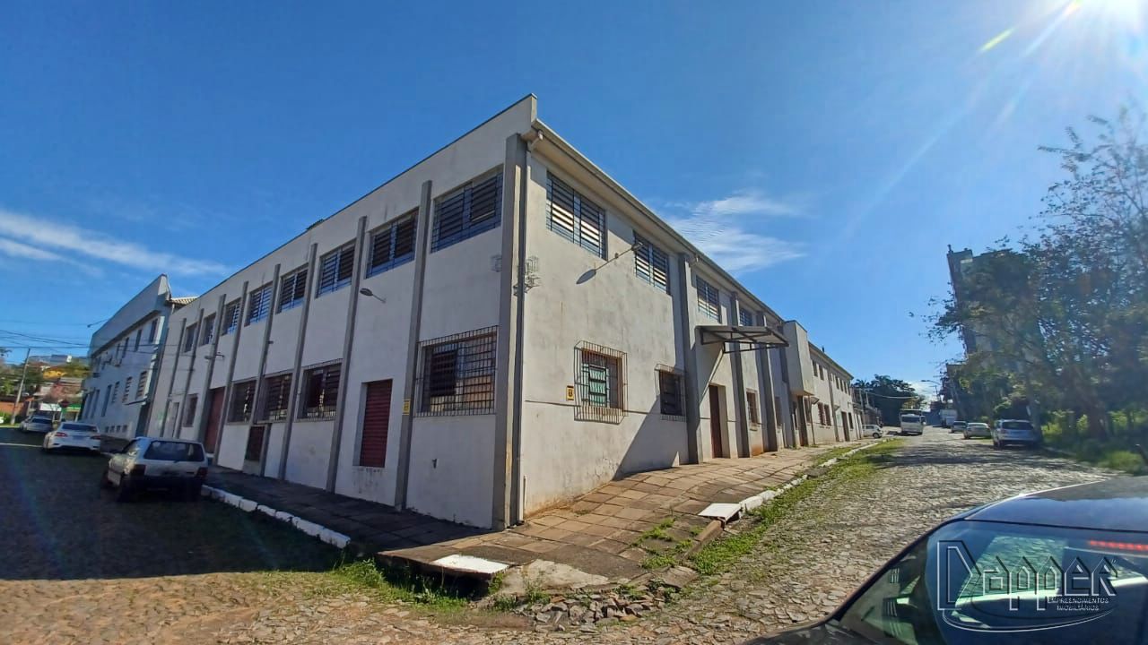 Depósito-Galpão-Armazém para alugar, 1790m² - Foto 1