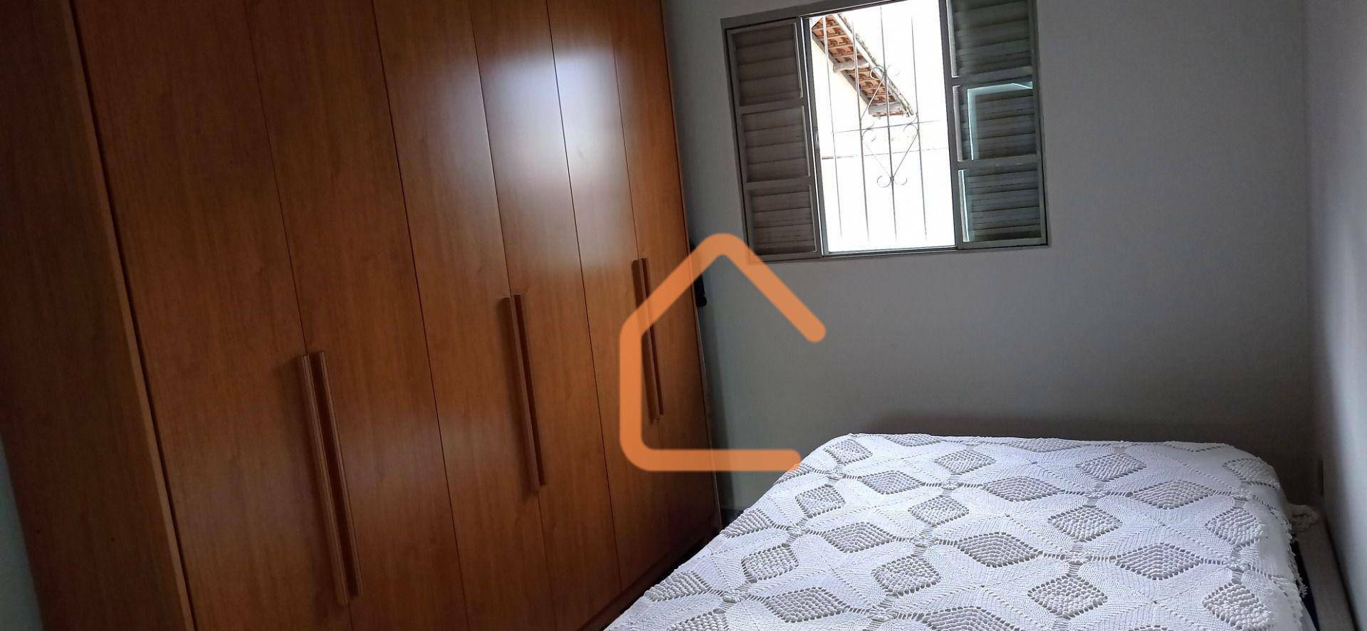 Casa à venda com 2 quartos, 110m² - Foto 6