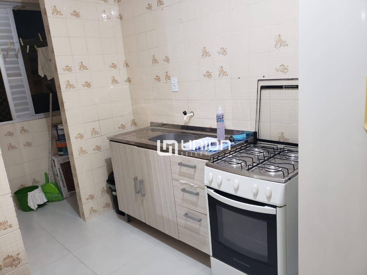 Apartamento à venda com 1 quarto, 35m² - Foto 4