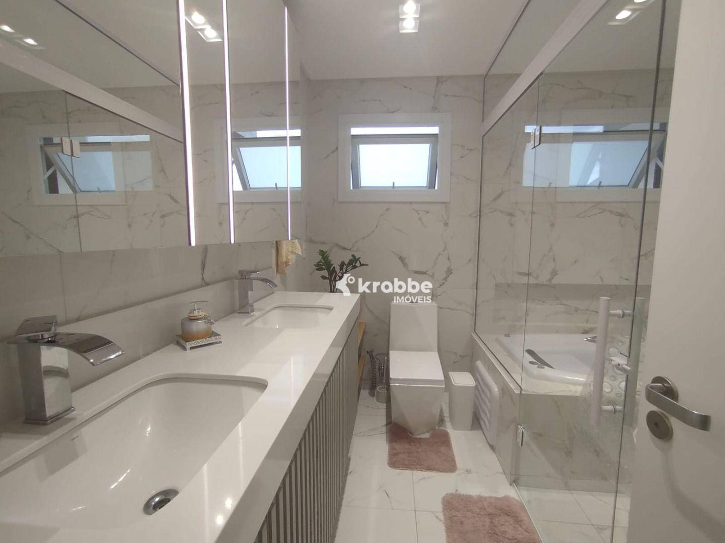 Casa à venda com 3 quartos, 167m² - Foto 14