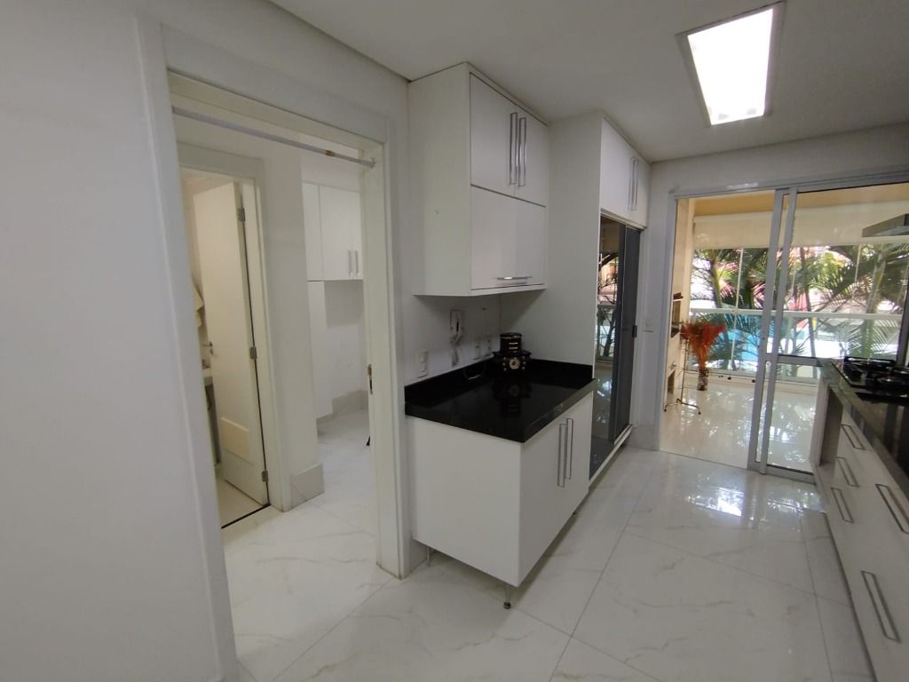 Apartamento à venda com 3 quartos, 155m² - Foto 31