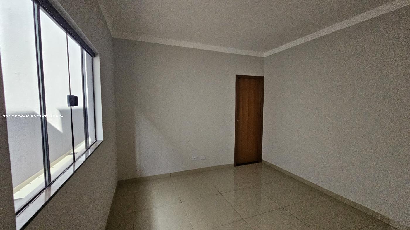 Casa à venda com 3 quartos, 180m² - Foto 5