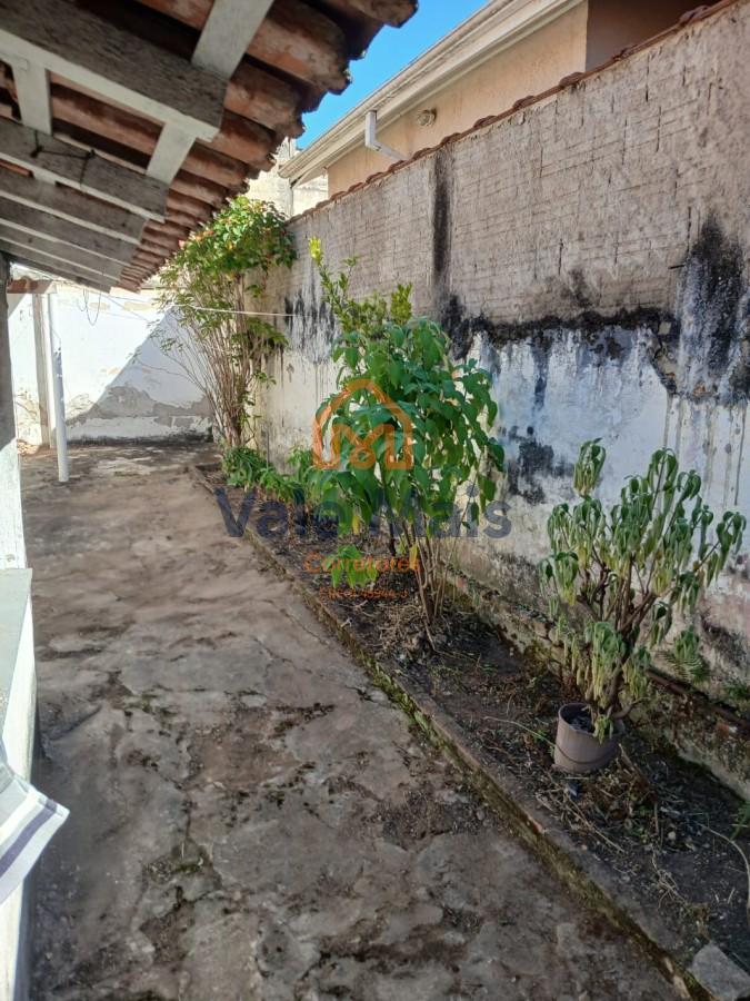 Casa à venda com 2 quartos, 156m² - Foto 12
