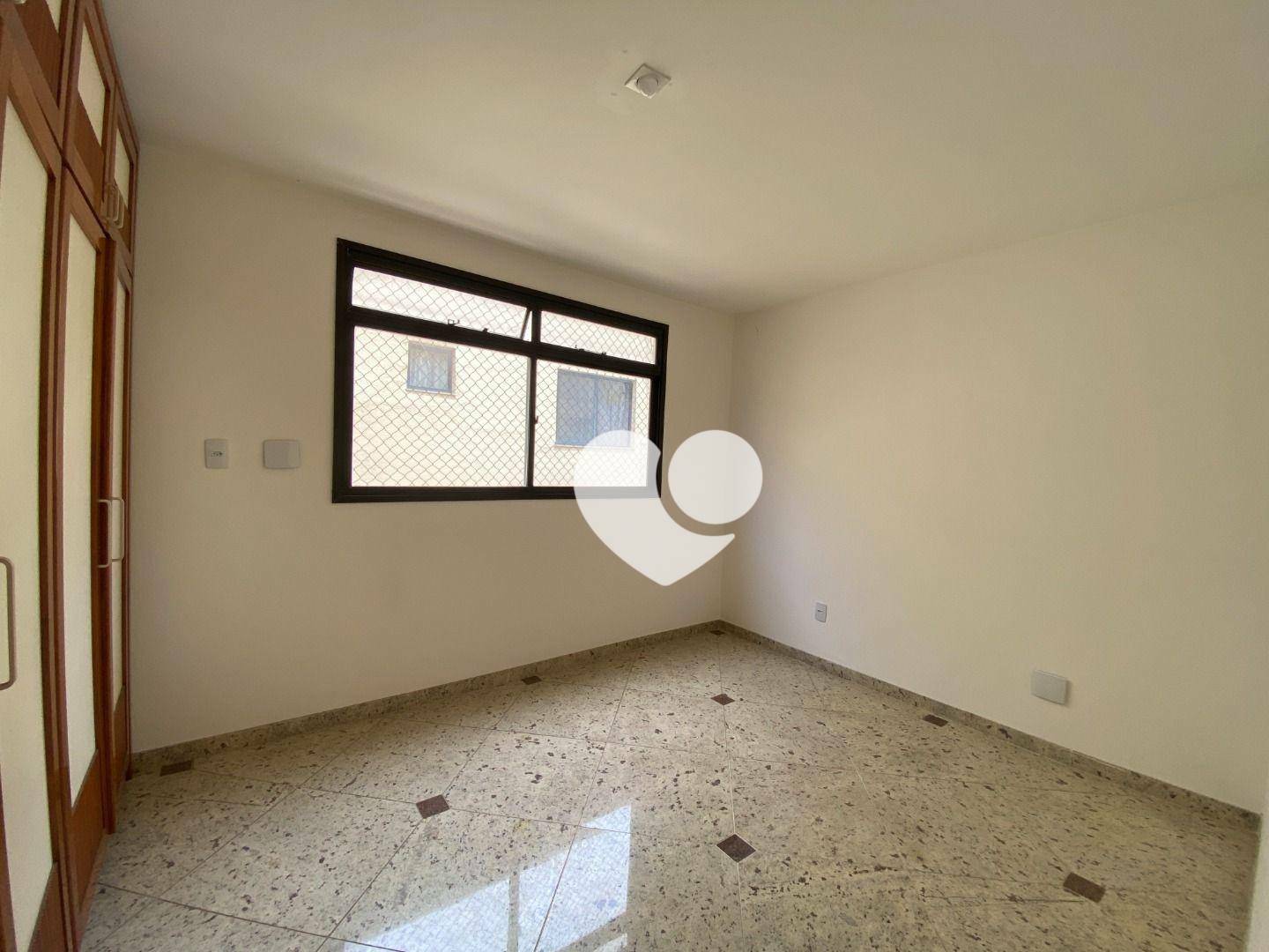 Apartamento para alugar com 4 quartos, 285m² - Foto 43