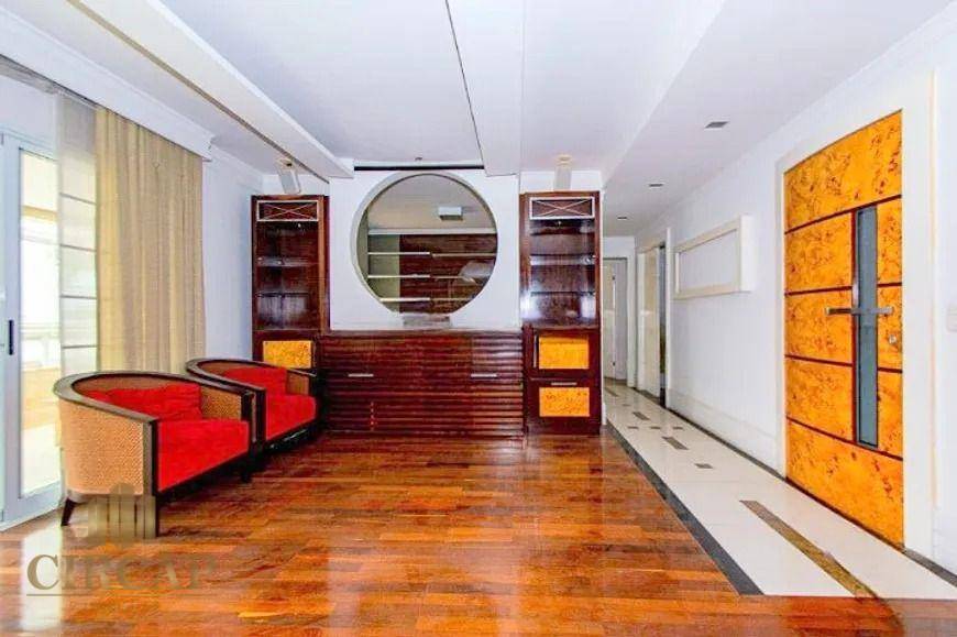 Apartamento à venda com 3 quartos, 167m² - Foto 5