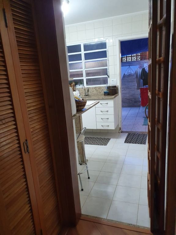 Casa de Condomínio à venda com 2 quartos, 67m² - Foto 18