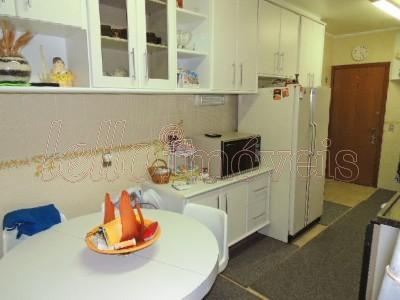 Apartamento à venda com 4 quartos, 170m² - Foto 10