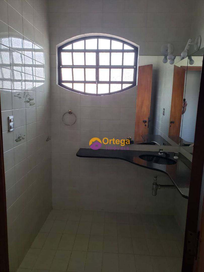 Sobrado para alugar com 5 quartos, 350m² - Foto 26