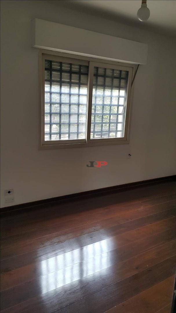 Casa à venda e aluguel com 3 quartos, 144m² - Foto 17