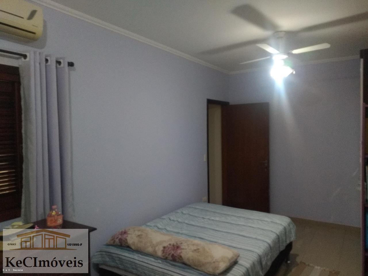 Casa à venda com 5 quartos, 170m² - Foto 6
