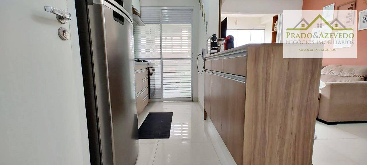 Apartamento à venda com 2 quartos, 57m² - Foto 4