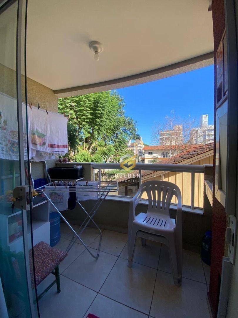 Apartamento à venda com 2 quartos, 60m² - Foto 10