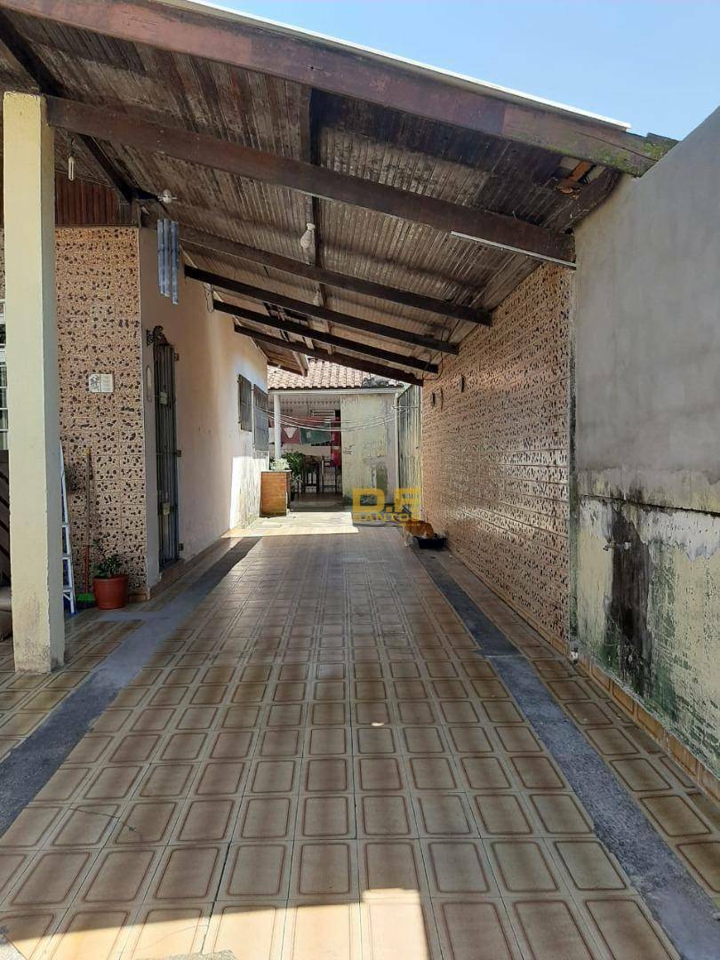 Casa à venda com 2 quartos, 191m² - Foto 3