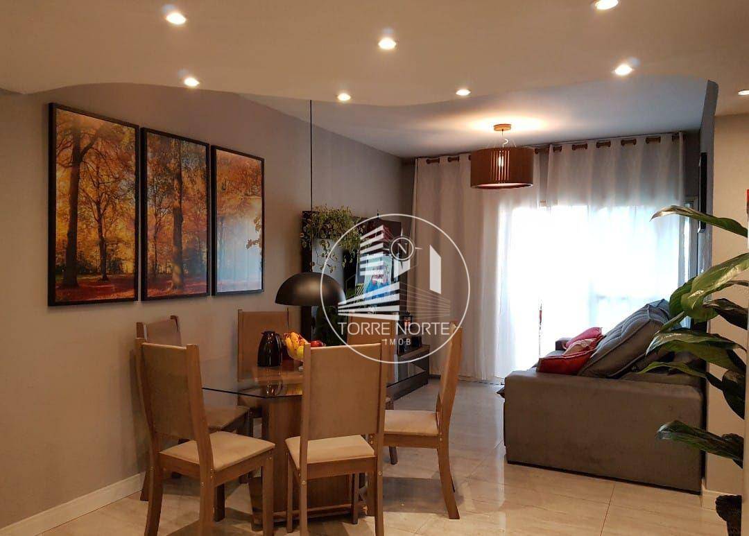 Apartamento à venda com 2 quartos, 70m² - Foto 3