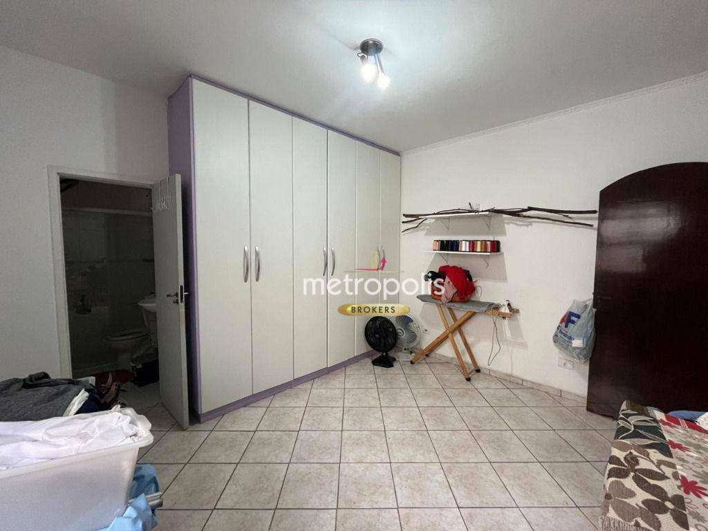 Casa à venda com 4 quartos, 240m² - Foto 17