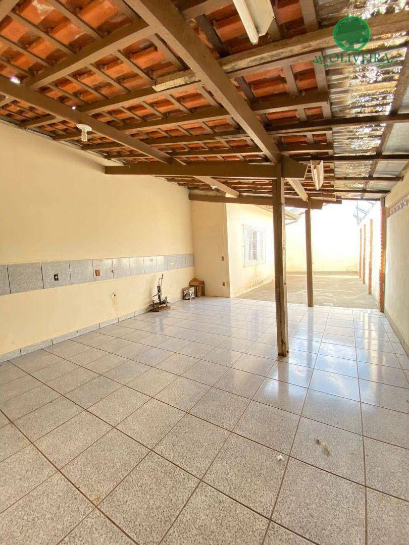 Sobrado à venda e aluguel com 3 quartos, 237m² - Foto 24