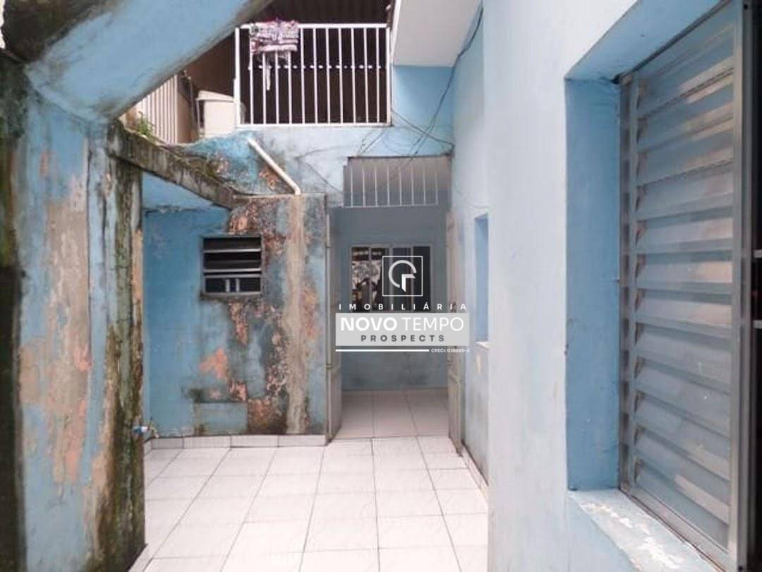 Sobrado à venda com 2 quartos, 147m² - Foto 4