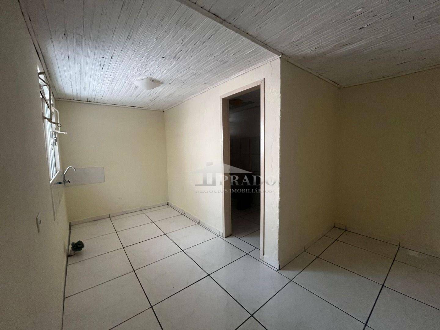 Casa para alugar com 2 quartos, 74m² - Foto 8