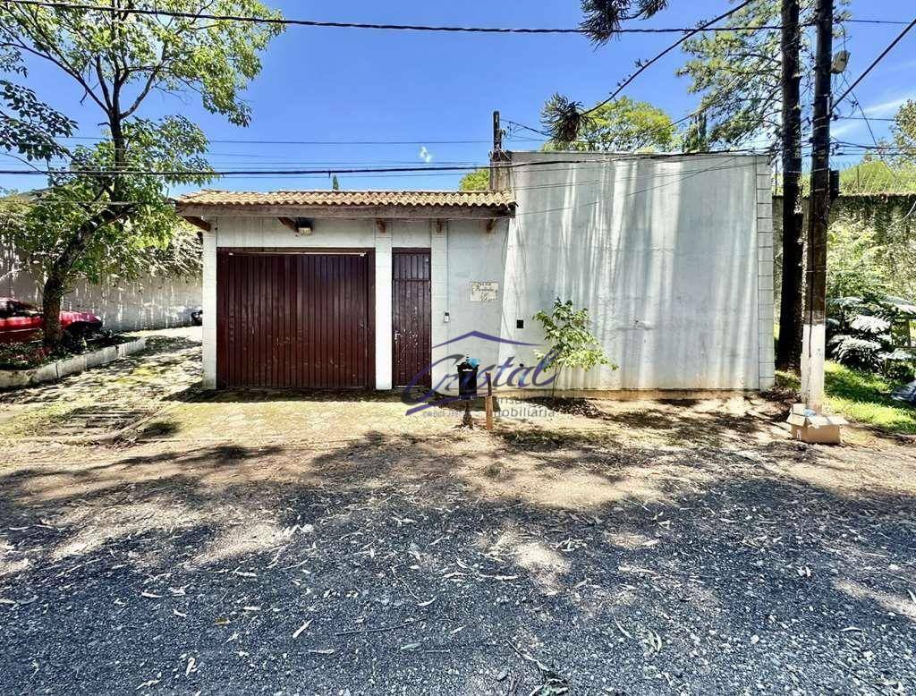 Casa de Condomínio à venda com 3 quartos, 255m² - Foto 2